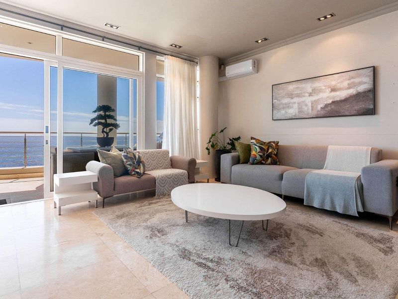 Oceanfront Elegance: Luxury Living in the Heart of Mouille Point - Photo 7