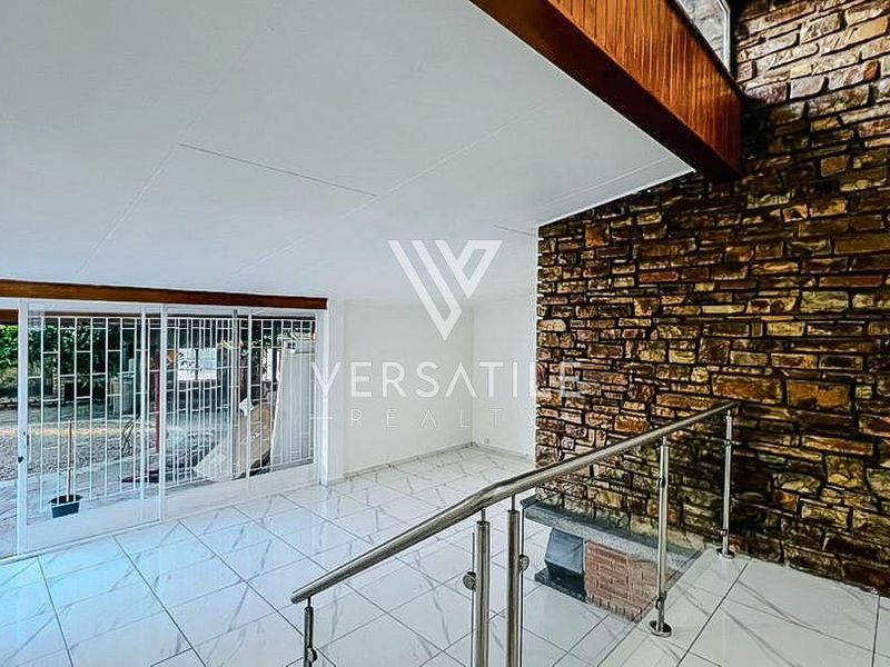 New In: Office Space in Desired Location - Photo 4