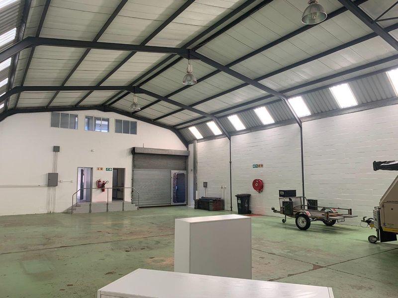 2x 366m2 Factories Available – Ideal for Business Expansion - Photo 5