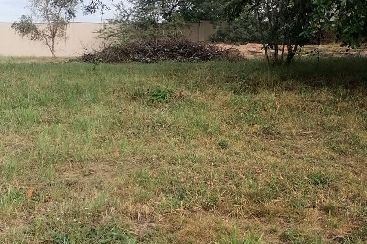 An Expeptional Stand in one of the Security Estate in Mbombela - Photo 5