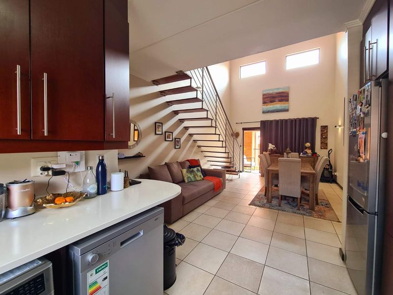 The Meridian - Photo 8