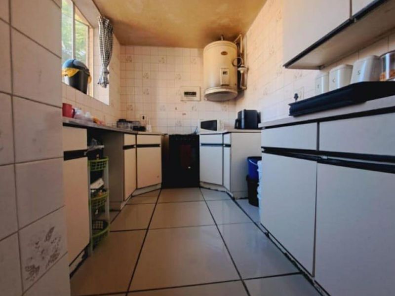 Bargain Investment - Photo 3