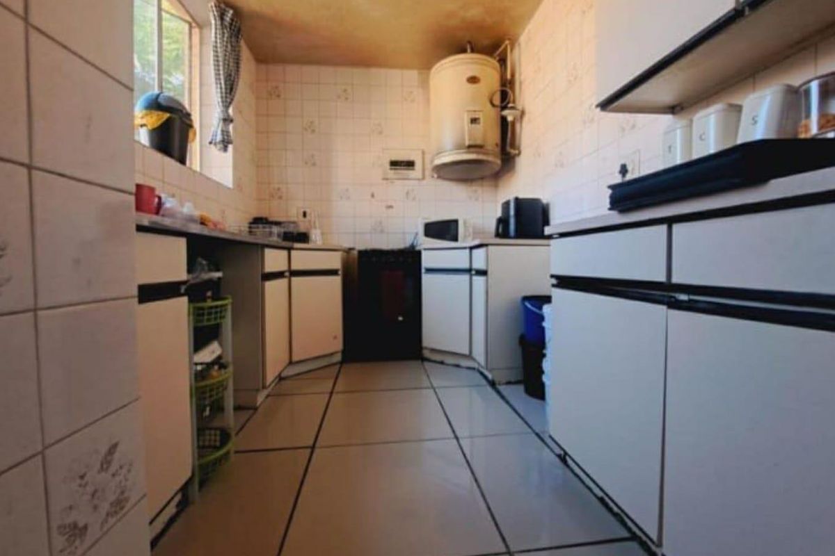 Bargain Investment - Photo 3