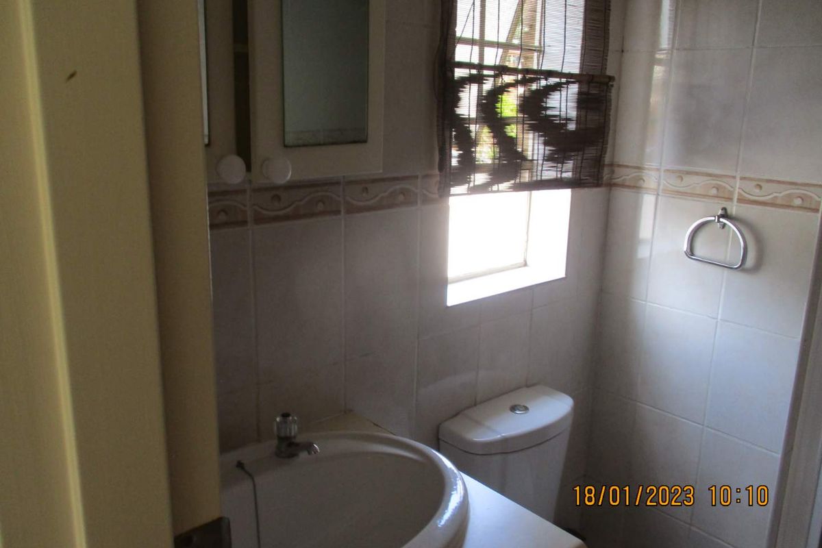 Hillcrest Boulevard, Bachelor for sale - Photo 5