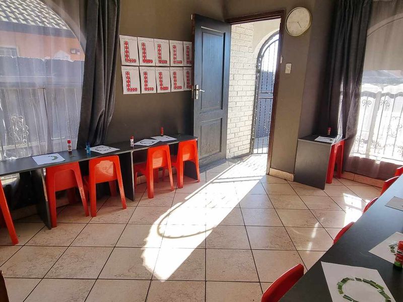 GREAT LOCATION IN RYKMANSHOOGTE - Photo 6