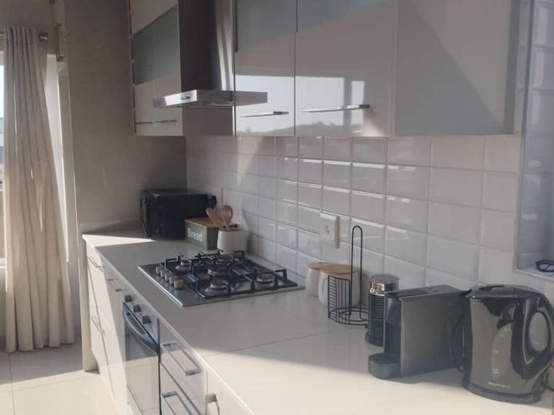 For Rent Furnished Penthouse Swakopmund - Photo 9