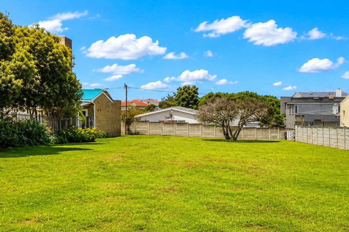 Prime Vacant Stand in the Heart of Franskraal – Location, Location, Location! - Photo 2