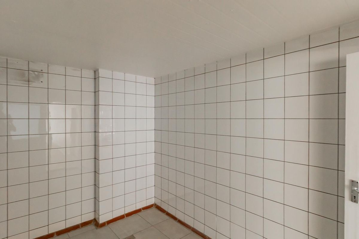 Commercial Property to Rent in Blackheath - Photo 5