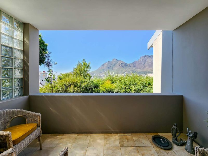 Charming Tamboerskloof Residence with Views - Photo 7