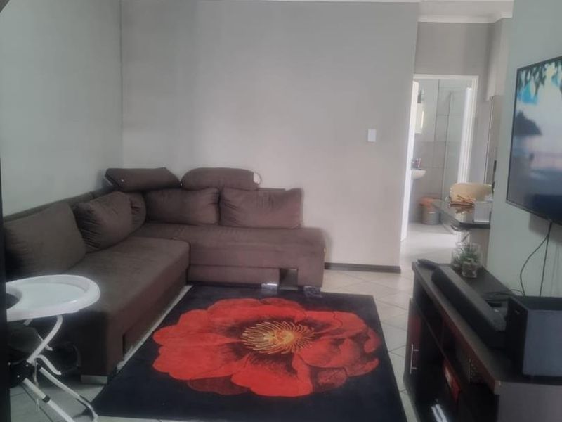 UNIT FOR SALE IN NORTON HOMES ESTATE - Photo 6