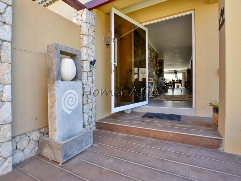 Rossmund Golf Estate, Swakopmund:  Large, Neat, Upmarket Home is for Sale - Photo 4