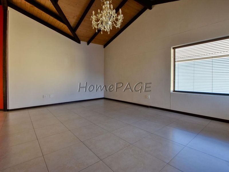 Ext 15, Swakopmund, STUNNING 3 Bedroom home ON LARGE PLOT is for sale - Photo 5
