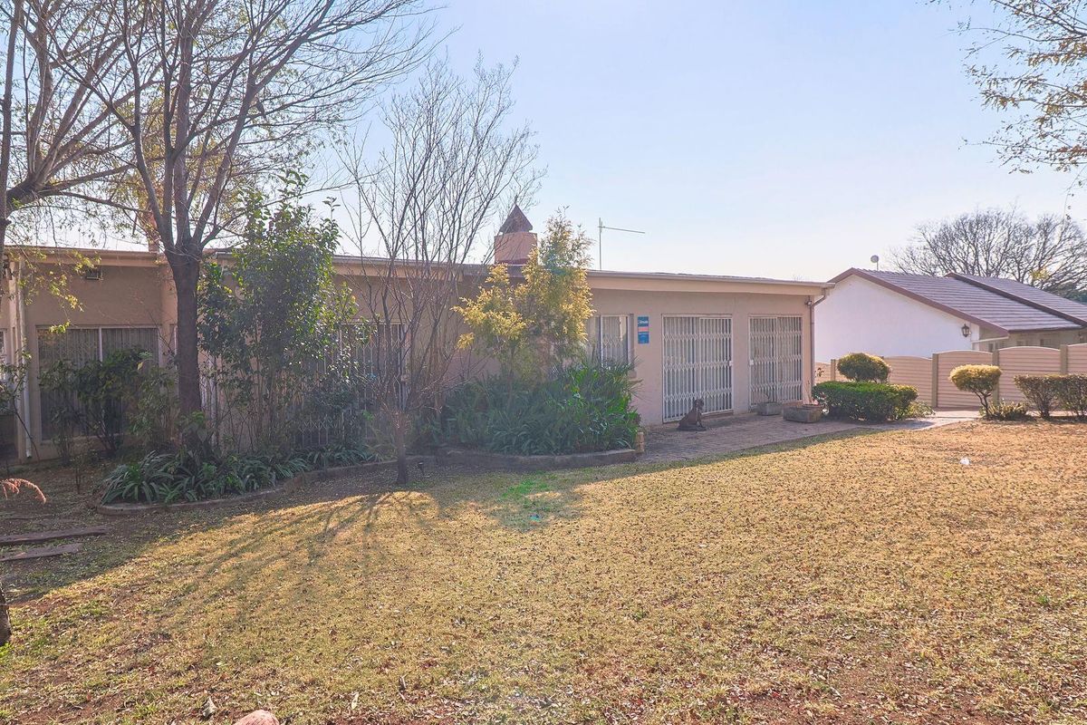 PERFECT HOME FOR A PERFECT FAMILY!!!! - Photo 5