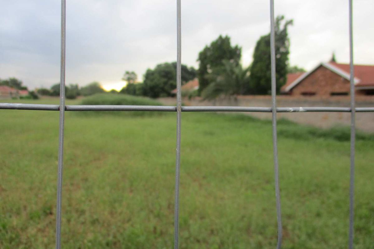 PRIME LAND AND LOCATION ! - Photo 5