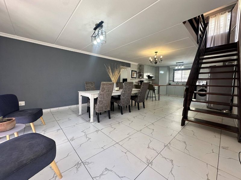 Beautiful 3-bedroom home in the secure Ashdown Forest Estate, Eden Glen. - Photo 2