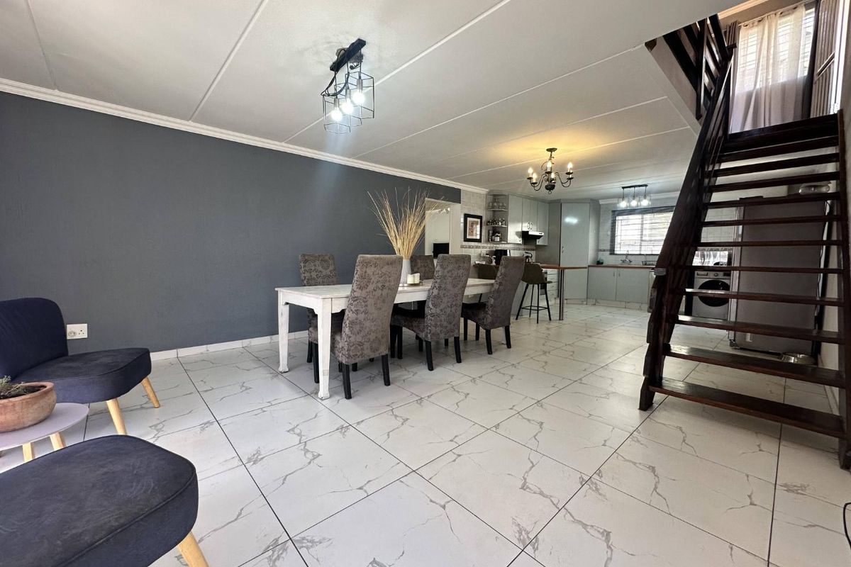 Beautiful 3-bedroom home in the secure Ashdown Forest Estate, Eden Glen. - Photo 2