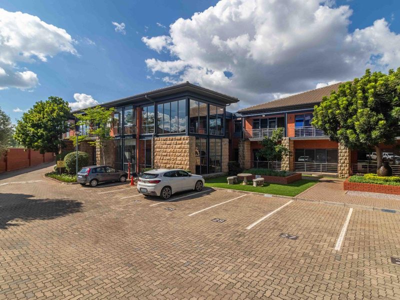 Commercial Property for Sale in Little Falls - Roodepoort. - Photo 3