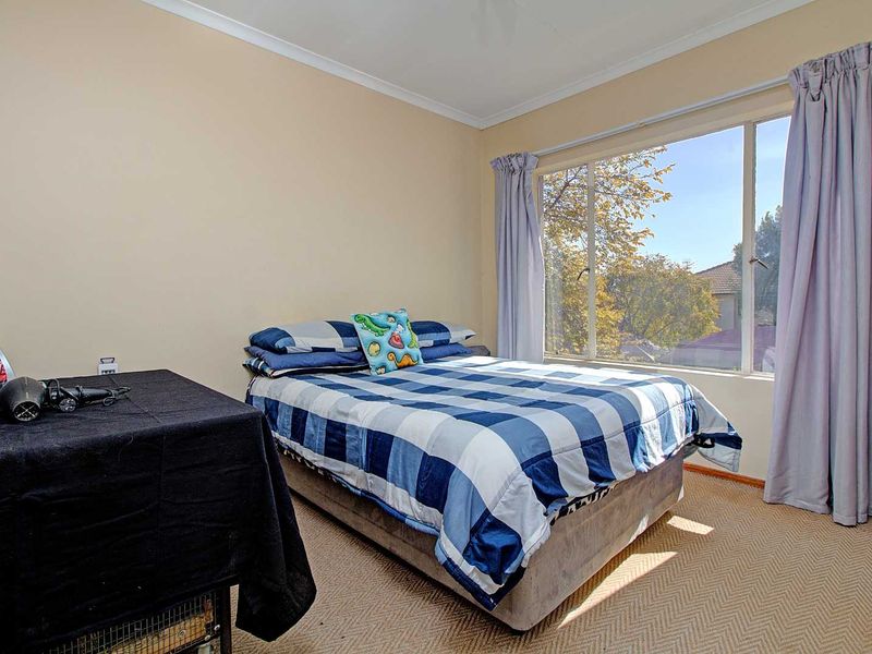 Experience Modern Living in Wilgeheuwel, Roodepoort - Photo 8