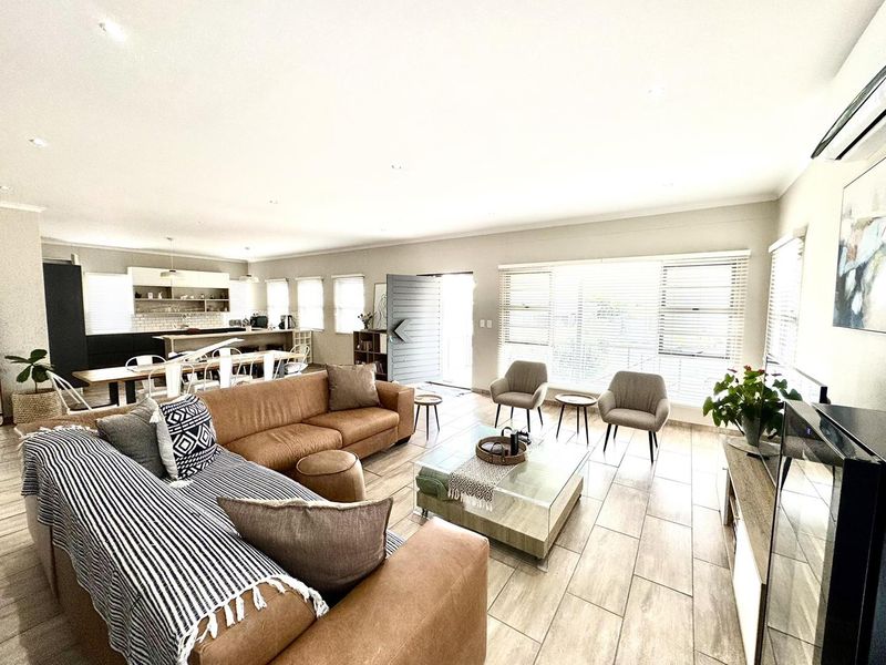 3 Bedroom House for sale in Elisenheim - Photo 5