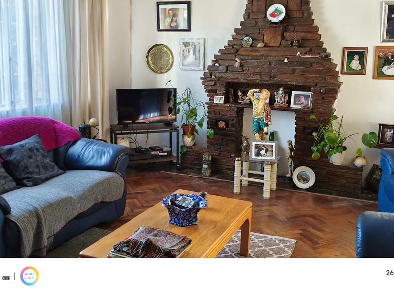 Cute and Cosy Family Home - Photo 7