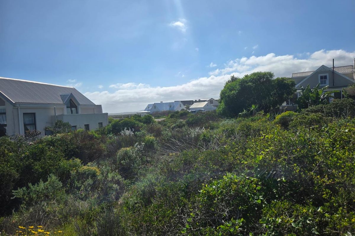 One of the Last Seaside Erfs in Secure Grotto Bay - Photo 3