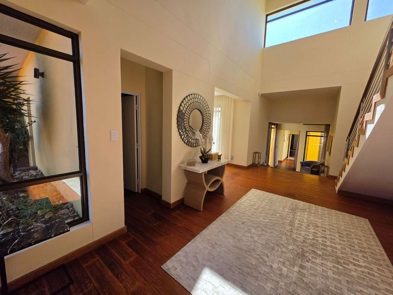 6 Bedroom Mansion in Herboth's Blick - Photo 5