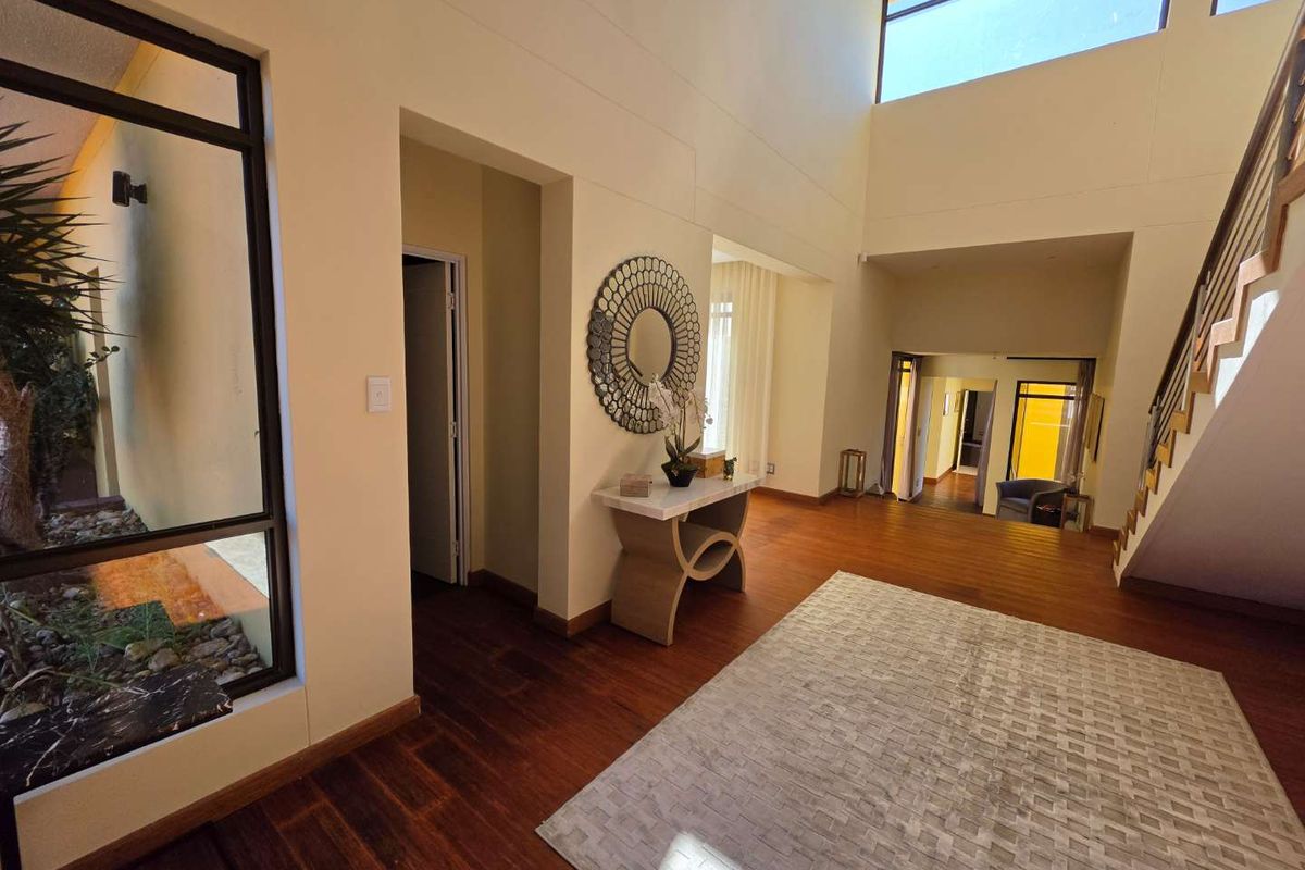 6 Bedroom Mansion in Herboth's Blick - Photo 5