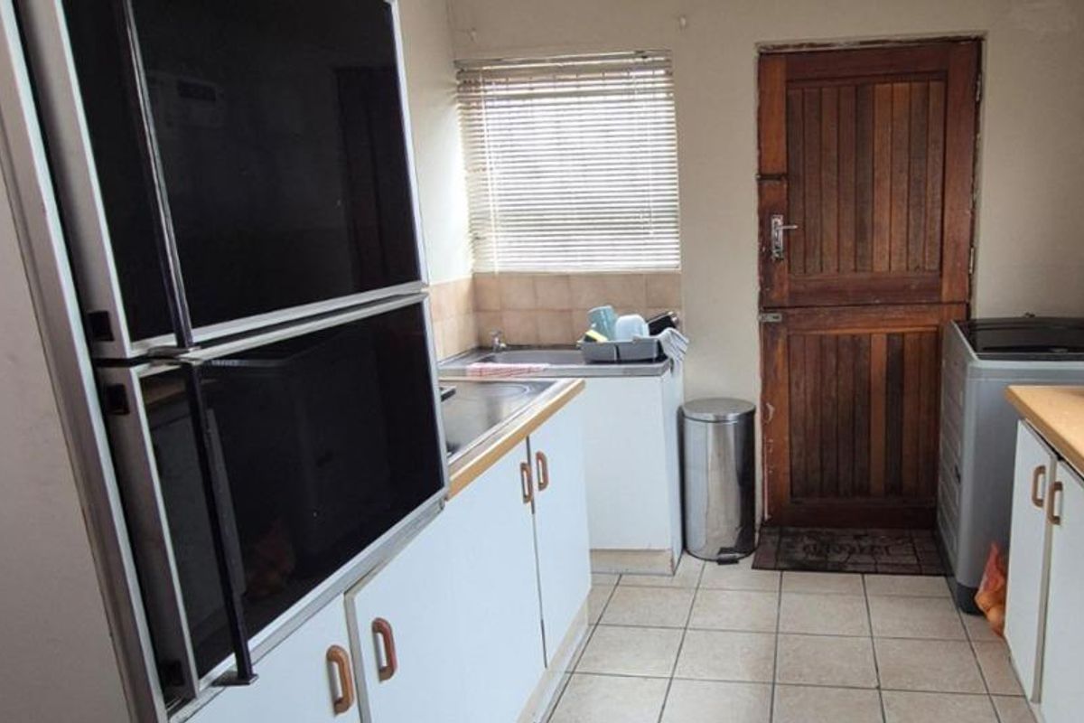 2-Bedroom Home for Sale in Kwadwesi - Photo 4