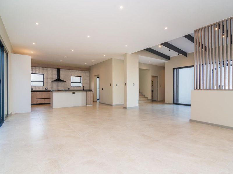 Beautiful family home waiting for you - Photo 8