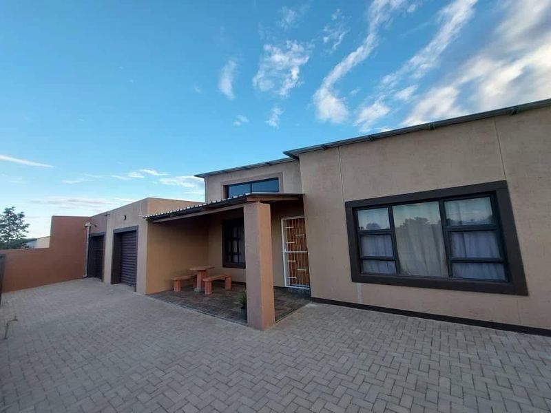 For Sale – Rehoboth Block F  Price: N$ 1.25 million (excluding cost) - Photo 2