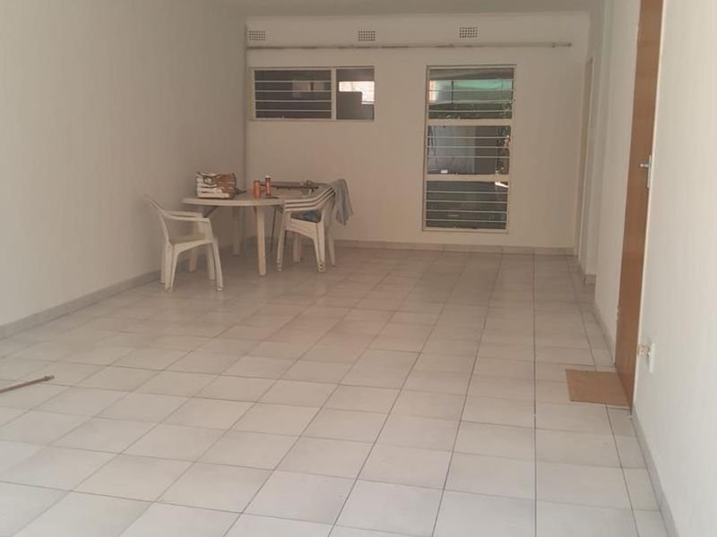 3 Bedroom Duplex Town House - Photo 5