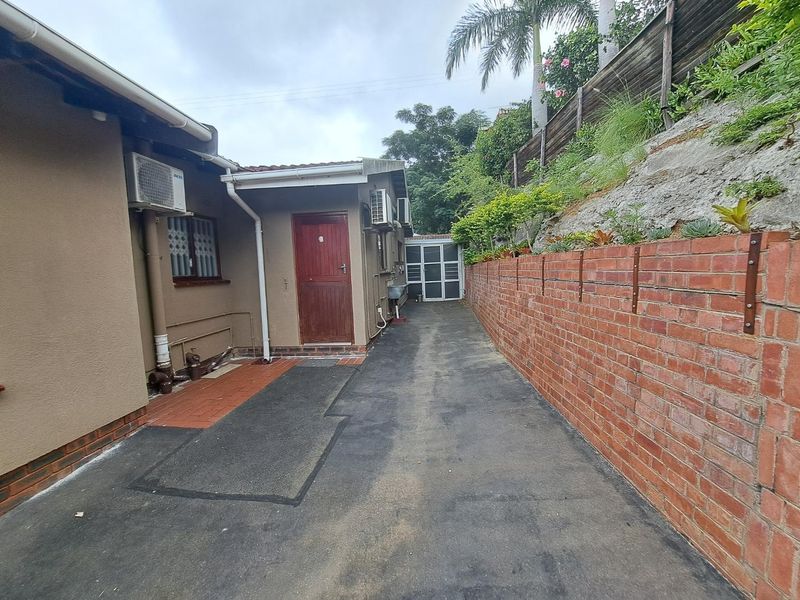 3 bedrooms House in Reservoir Hills - Photo 5