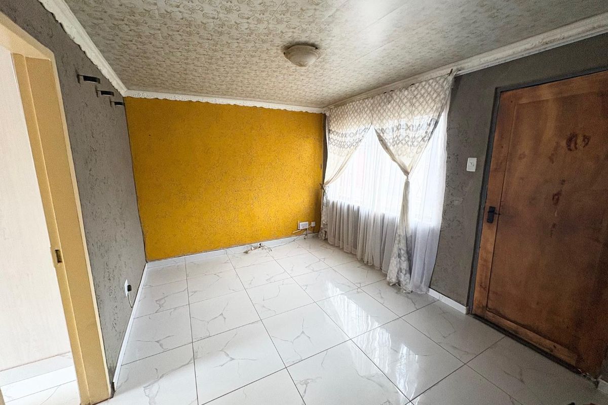 Neat two bedroom house for rental in the heart of Tsakane - Photo 4