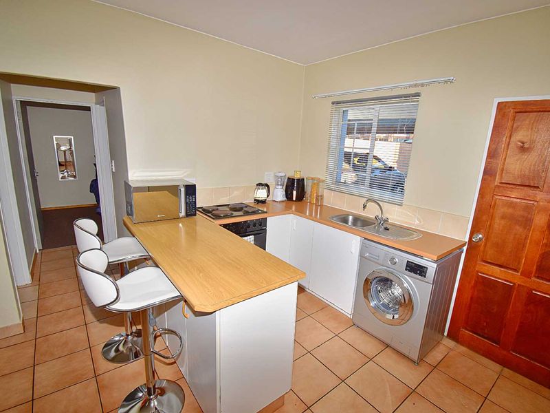 Ground Floor Unit for Sale! - Photo 6