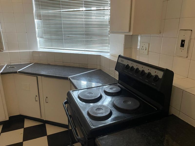 Spacious Bachelor Apartment in Ansteys Building - Unit 59 - Photo 10