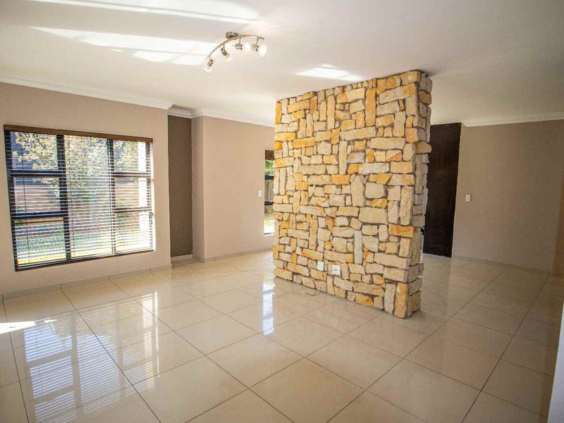 Do you value outdoor living from a safe home? - Photo 8