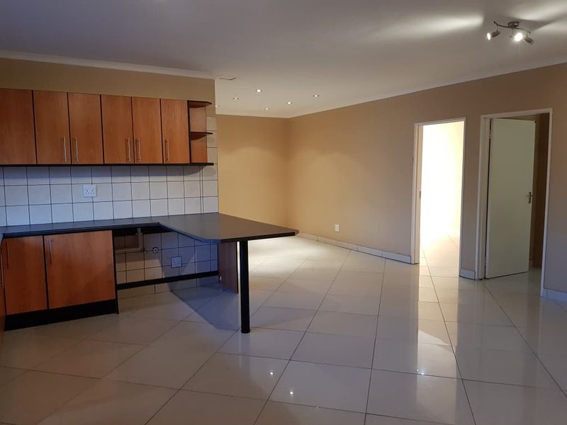 Spacious 2-Bedroom Apartment For Sale - Photo 3