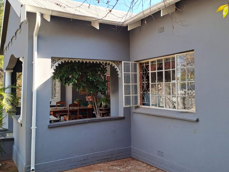 A home with endless potential in Westdene, Bloemfontein - Photo 3