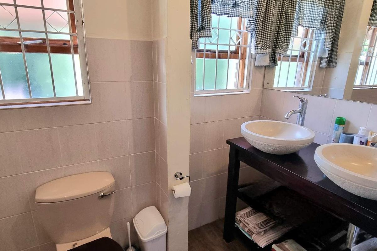 COMFORT, SPACE AND OPPORTUNITY KNOCKING - Photo 5