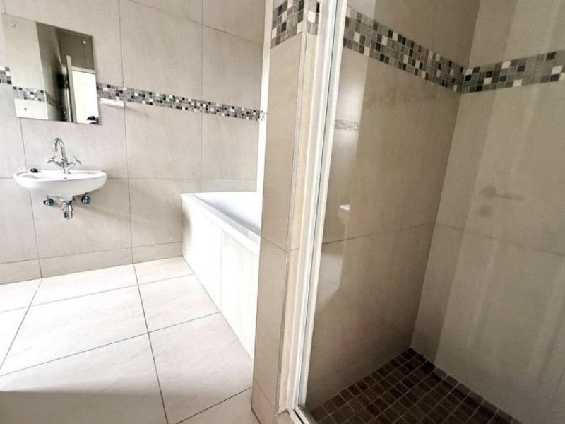 Two Bedroom Apartment For Sale In Pionierspark - Photo 7