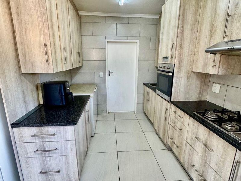 Small Holding In Bredell - Photo 7