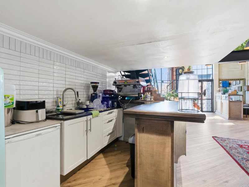 TOP END BREE STREET SECTION FOR SALE - Photo 10
