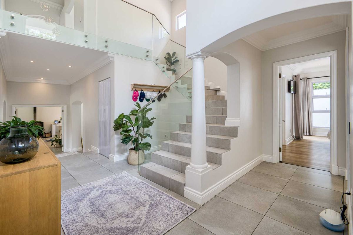 4 Bedroom House for Sale in Dainfern Golf Estate - Photo 2