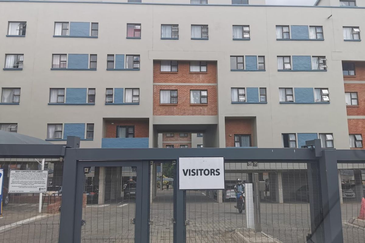 Affordable 2 Bedroom ,2 bathroom, Ground Floor Apartment, Centurion - Photo 5