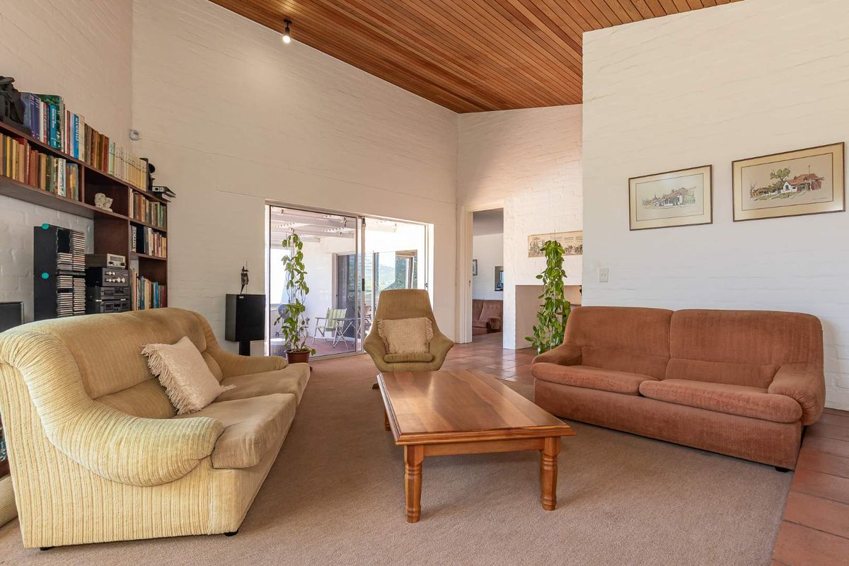 Character-Filled Family Home with Art Deco Flair and Potential - Photo 5