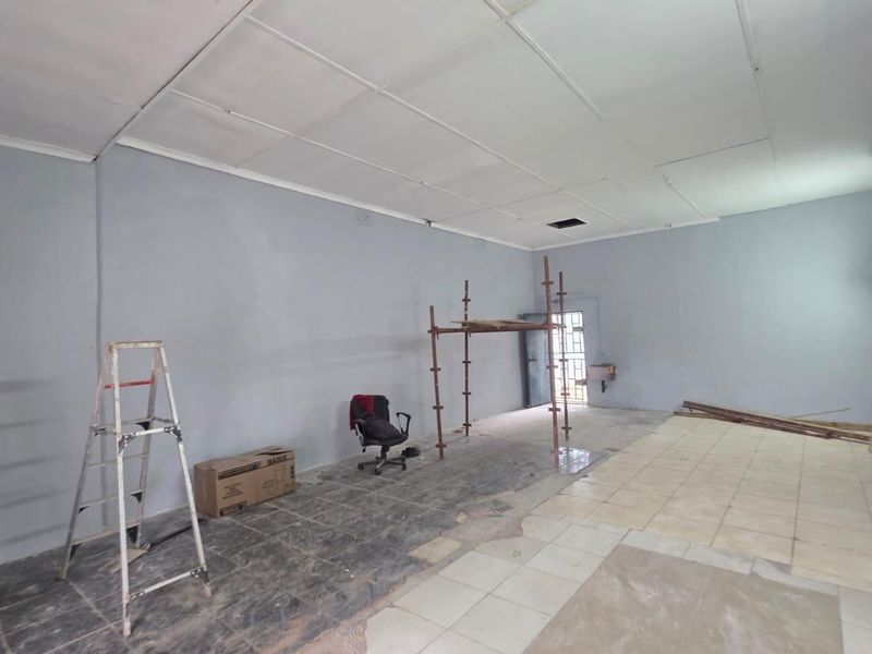 1. Prime Space to let in Berea Road Durban - Photo 2