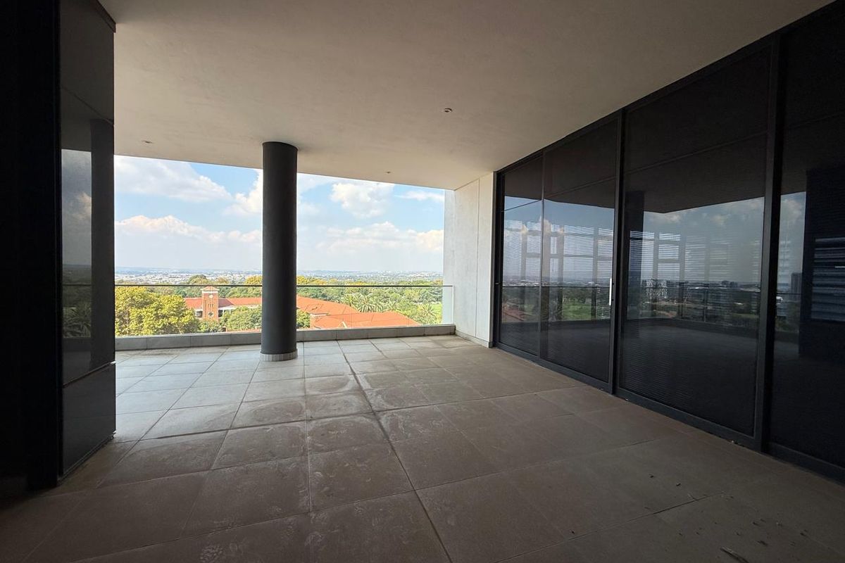 Prime 7th Floor Office Unit for Sale with Expansive Private Balcony - Photo 5