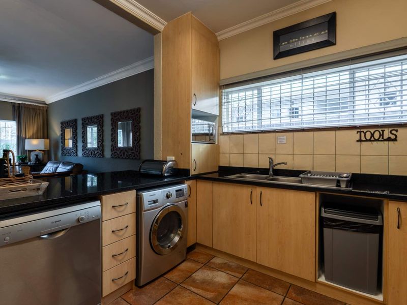 Well Located 1 Bedroom Apartment - Photo 4