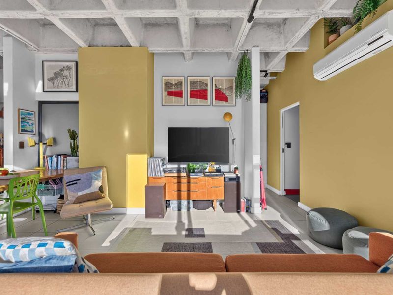 Your Perfect Urban Oasis in the Mother City - Photo 8