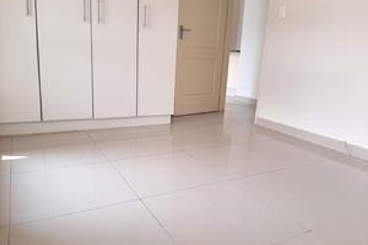 2 Bedroom Townhouse For Sale in Okahandja well under Valuation - Photo 5